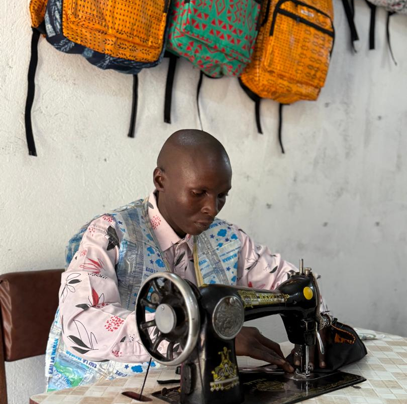 Mana Gnuma, la transformation comme solution aux déchets plastiques à Conakry !